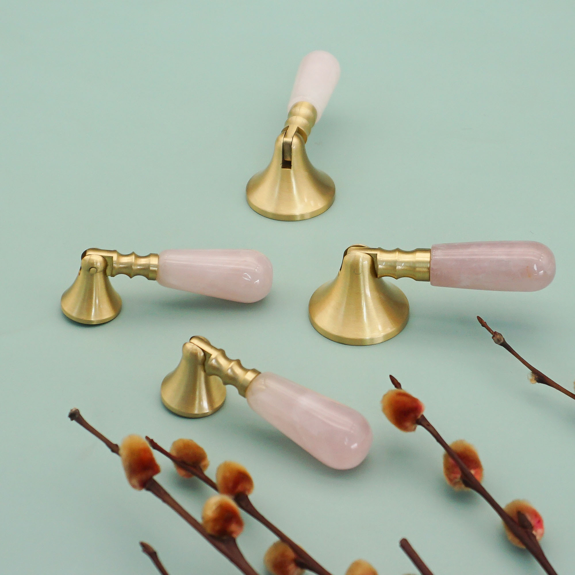 Furniture Hardware Drop Pulls - Manopole e maniglie per porte in